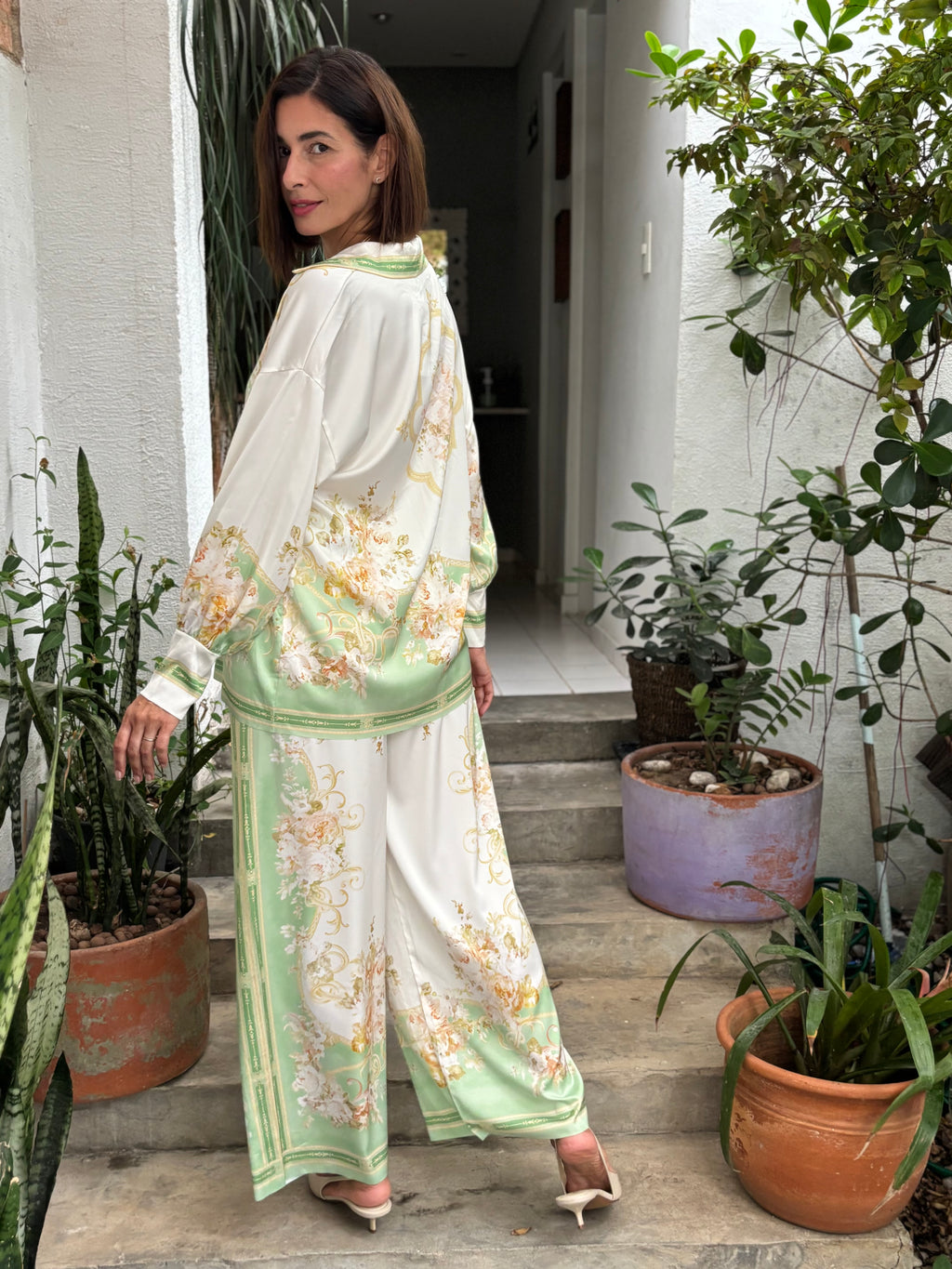 CONJUNTO CALOGERA