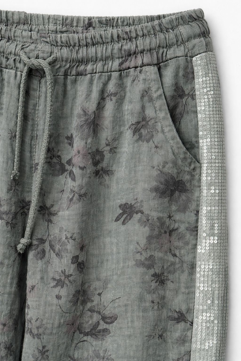 CONJUNTO ILARIA
