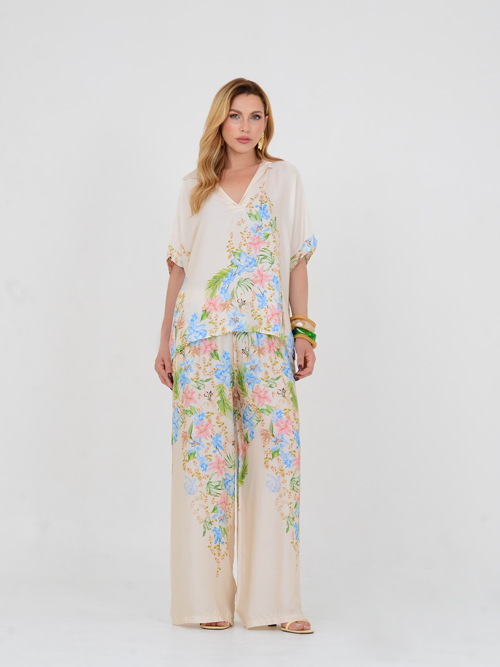 CONJUNTO FLOREALE