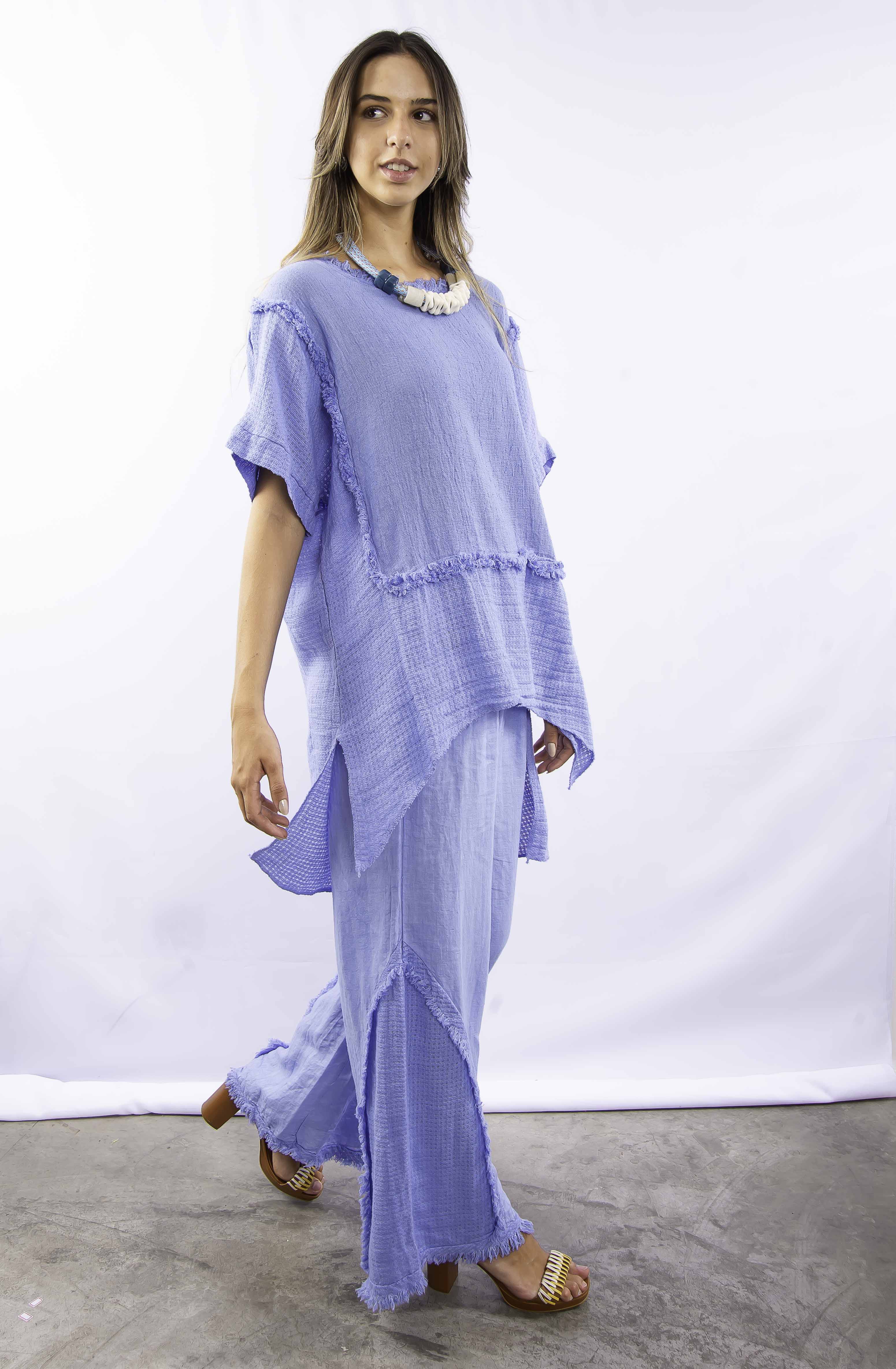 Conjunto azul em linho italiano, look completo com estilo sofisticado.