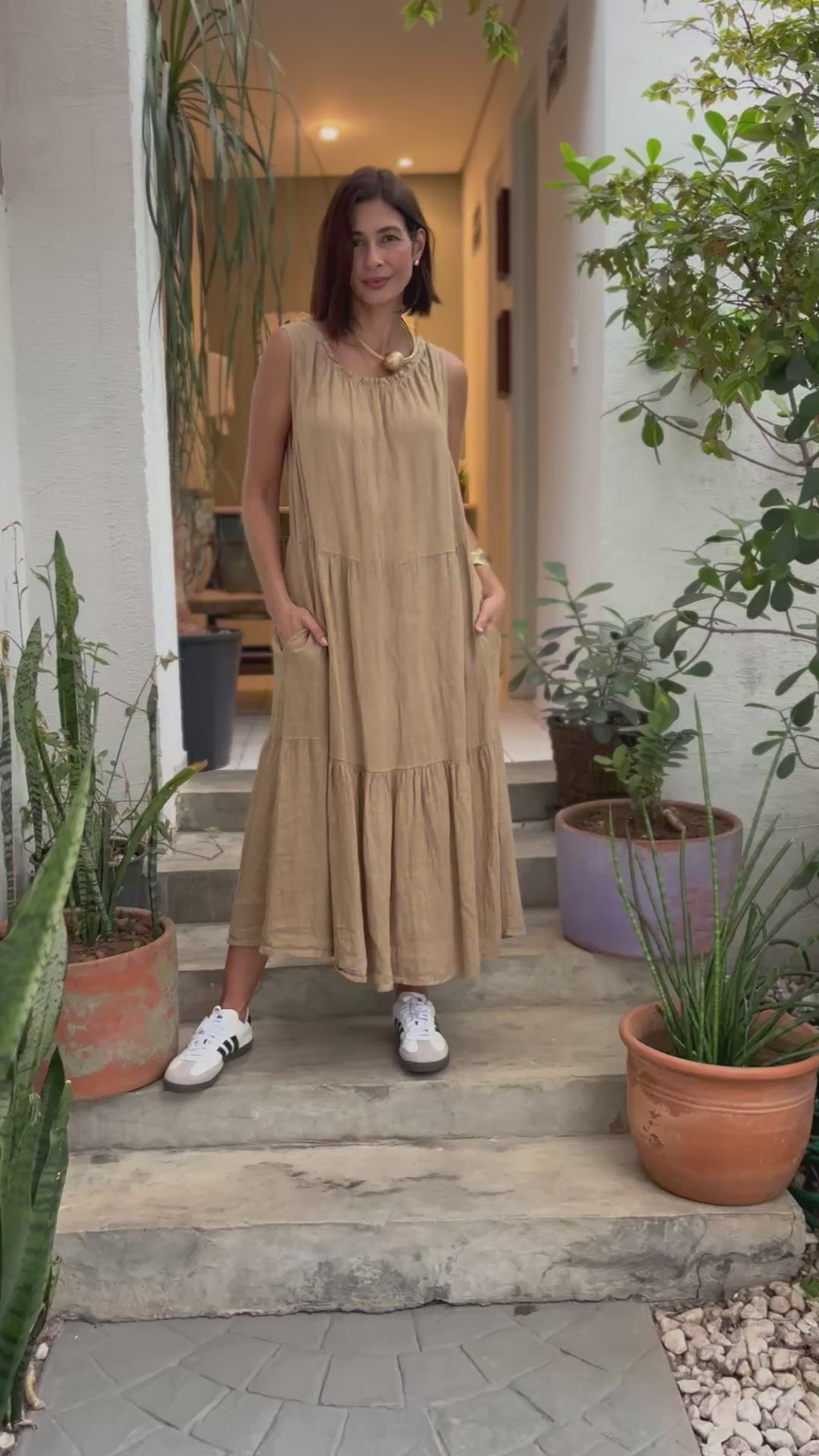 VESTIDO ANITA CARAMELLO